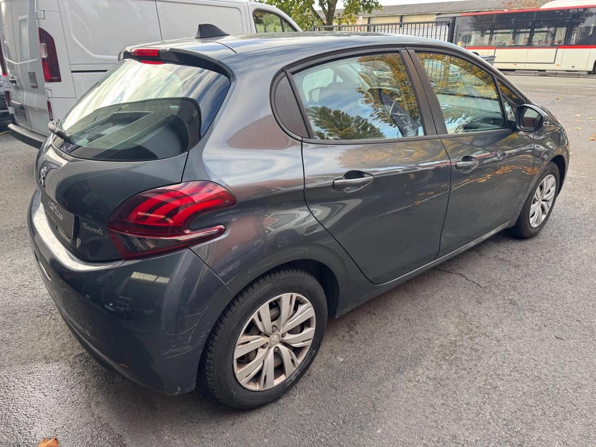 Aperçu indisponible de Peugeot 208