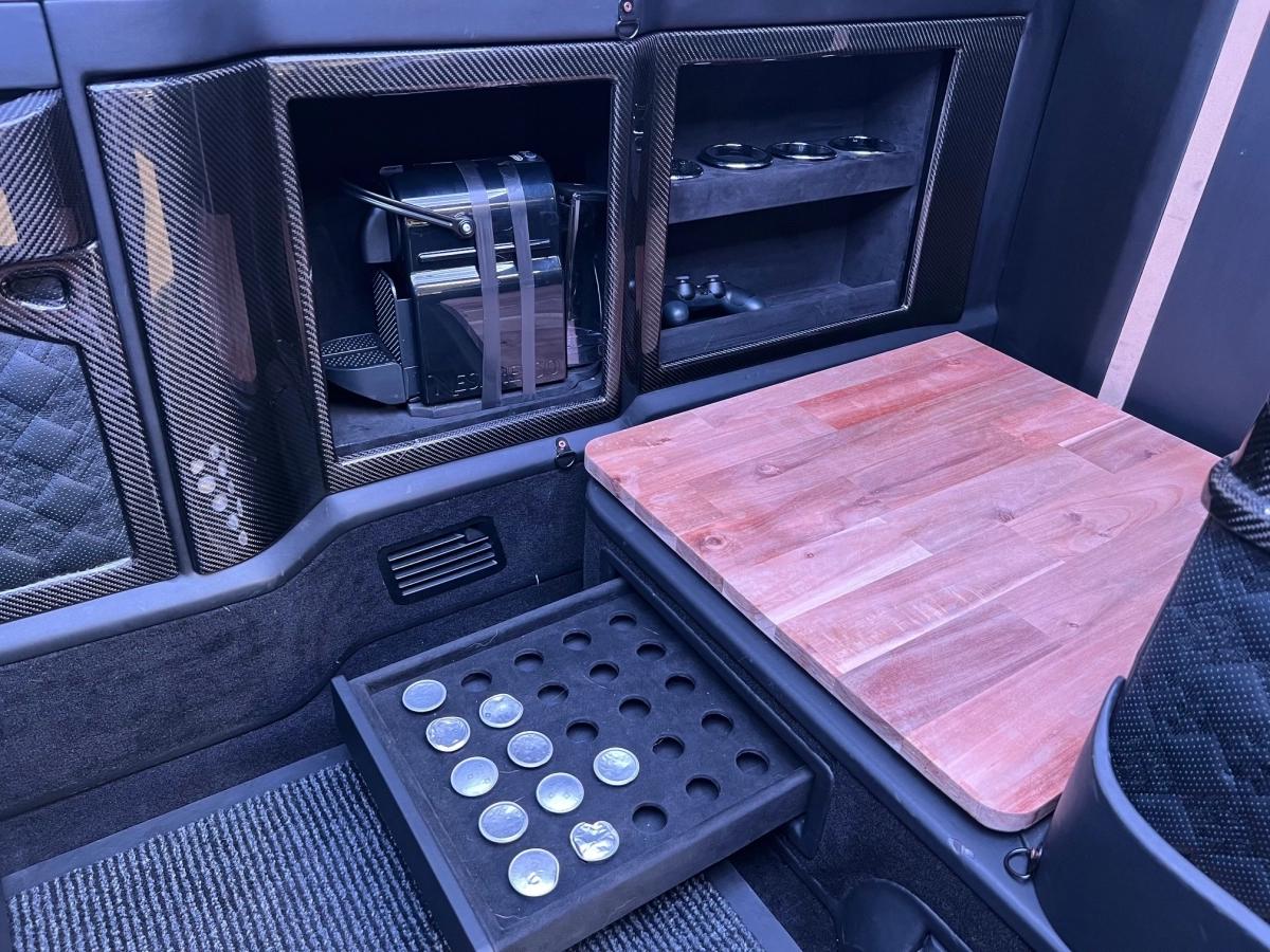 Mercedes Vito VIP EXTRA LONG 119 CDI 190 4MATIC 7G-TRONIC 5PL /AMENAGEMENT ROVELVER/SALON/TV/CAFE/PS4/LED/