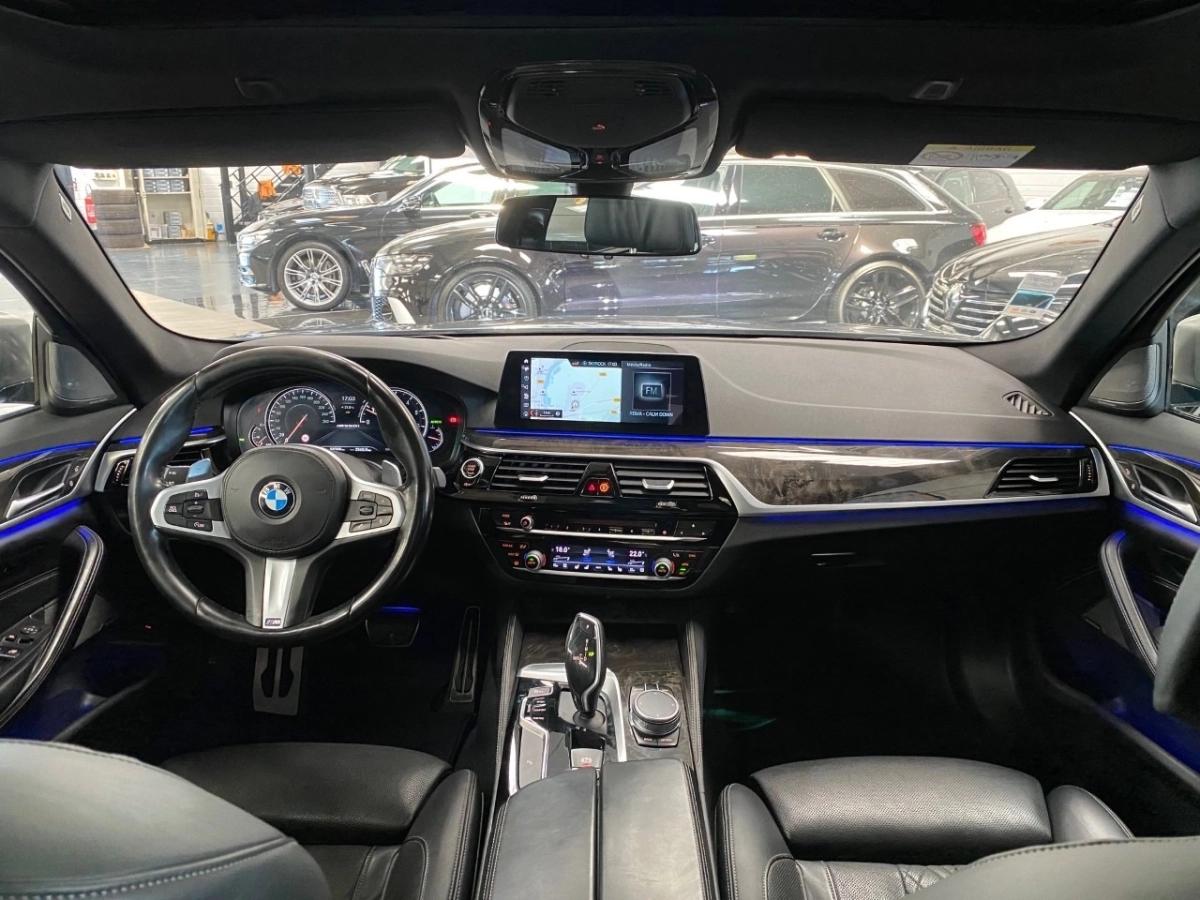 Bmw Serie 5 (G30) Berline M550i xDrive 4.4 i V8 32V Steptronic8 462 cv Boîte auto