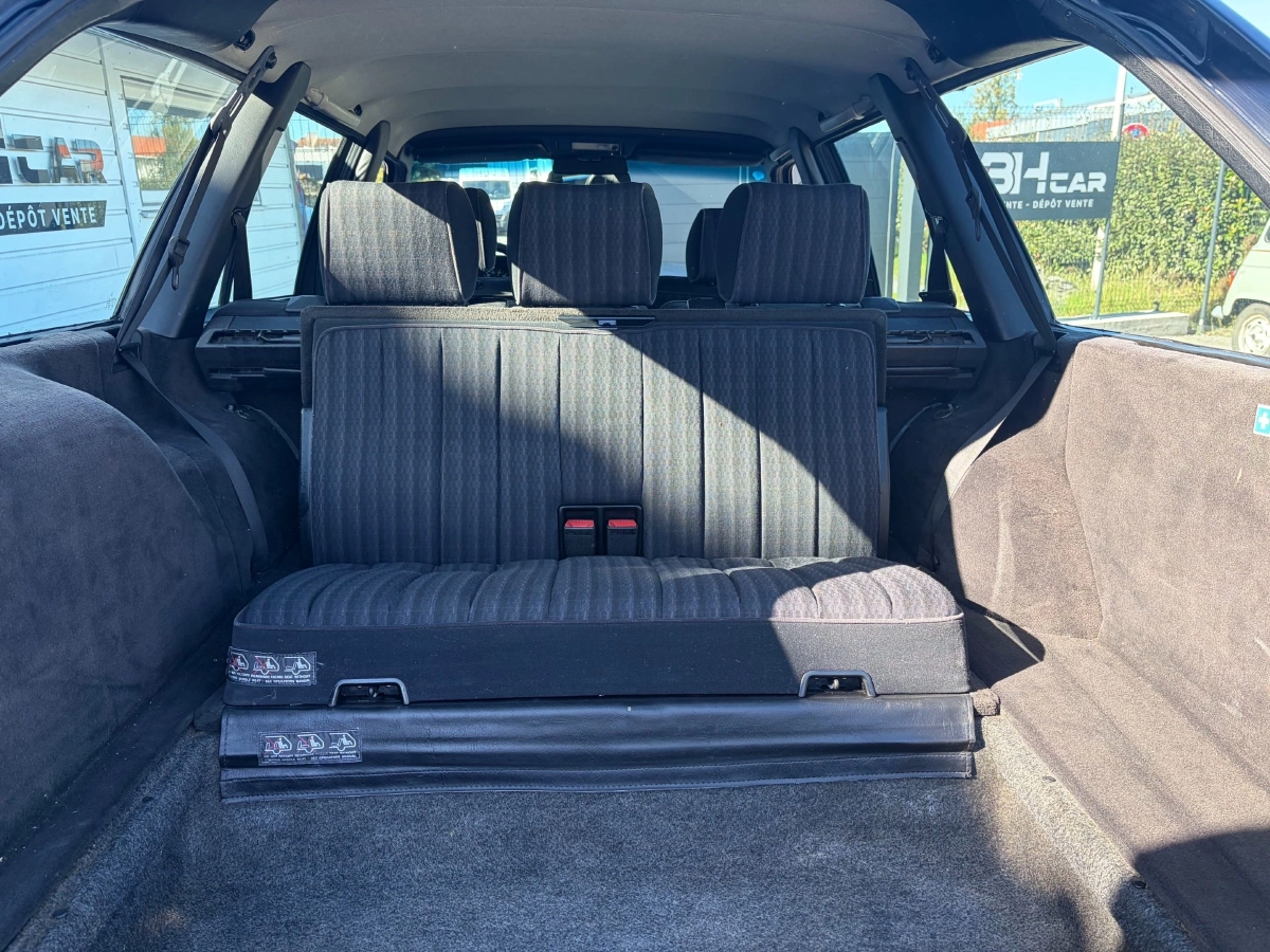 Mercedes-Benz 250D - photo 7
