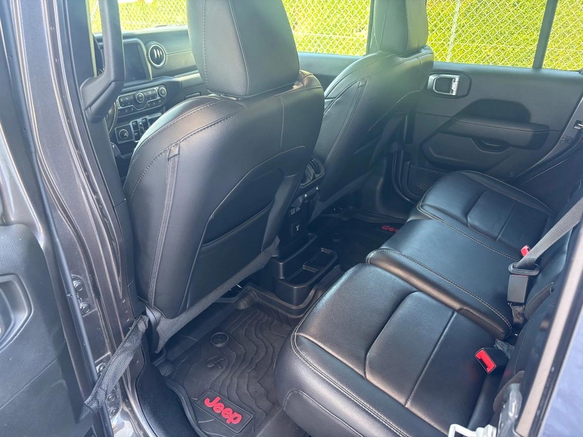 JEEP WRANGLER 2.0 T 272 UNLIMITED SAHARA AWD BVA