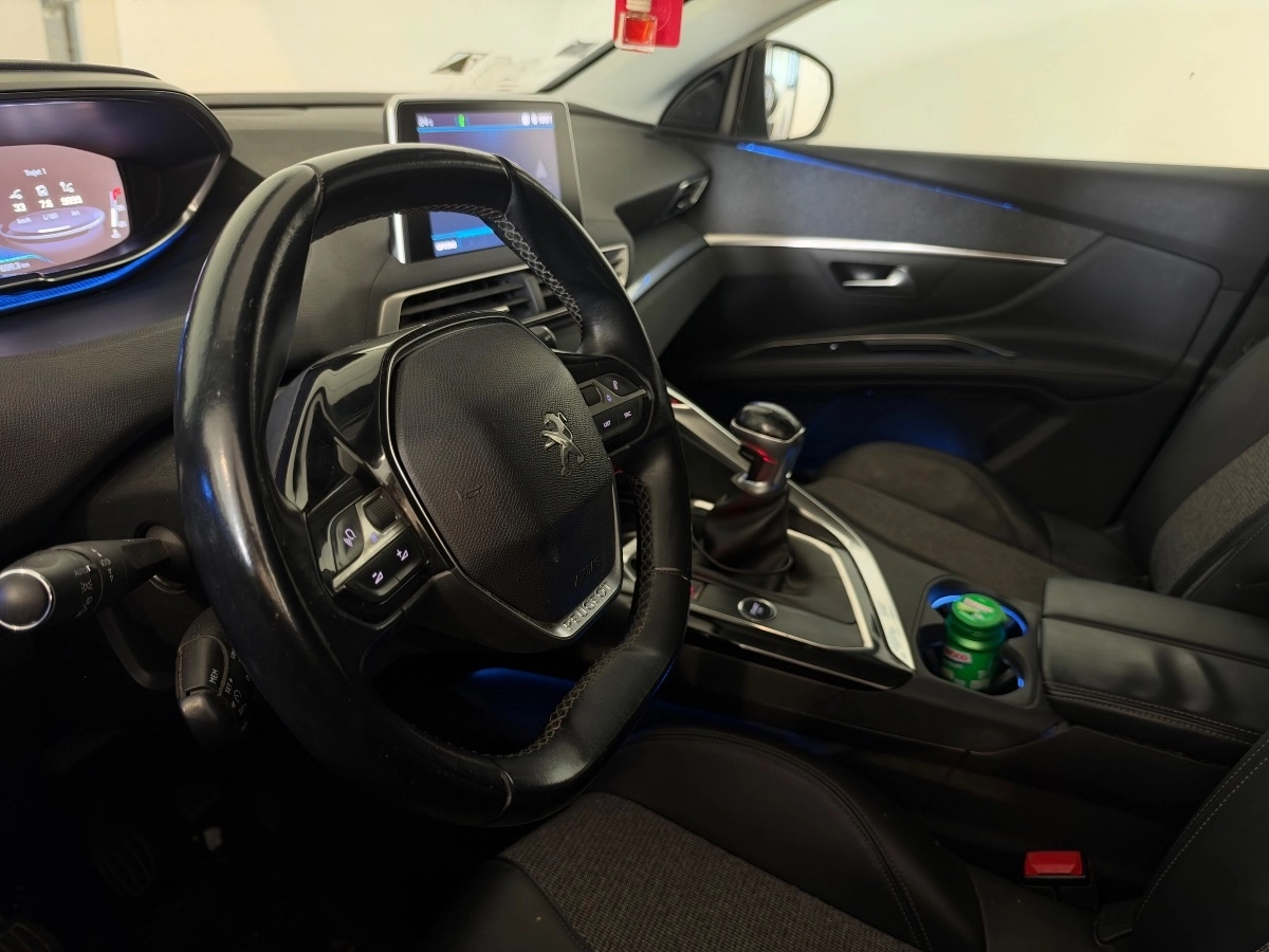 Peugeot 5008 - photo 9