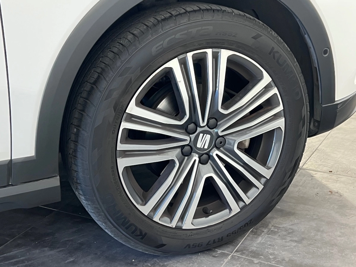 Seat Arona - photo 27
