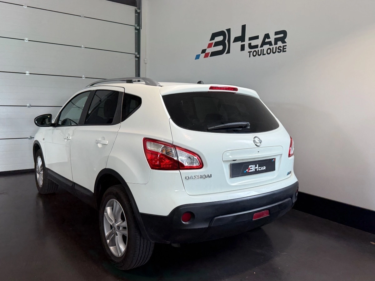 Nissan Qashqai - photo 6