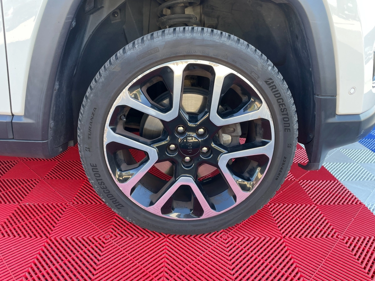 Jeep Compass - photo 30
