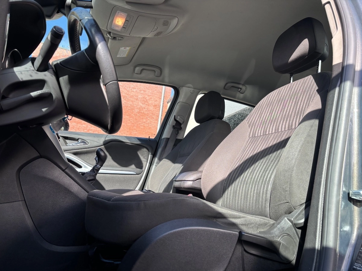Opel Zafira - photo 10
