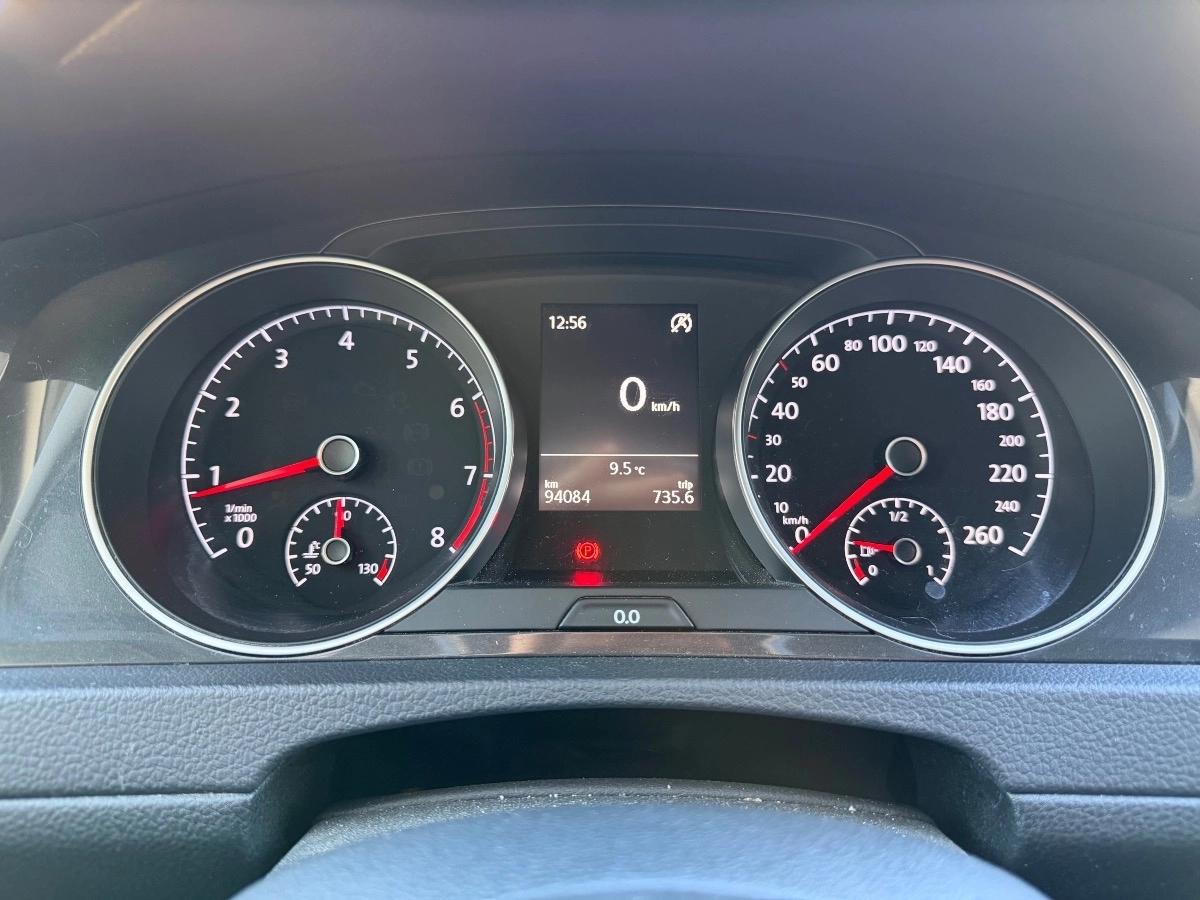 Volkswagen Golf - photo 15