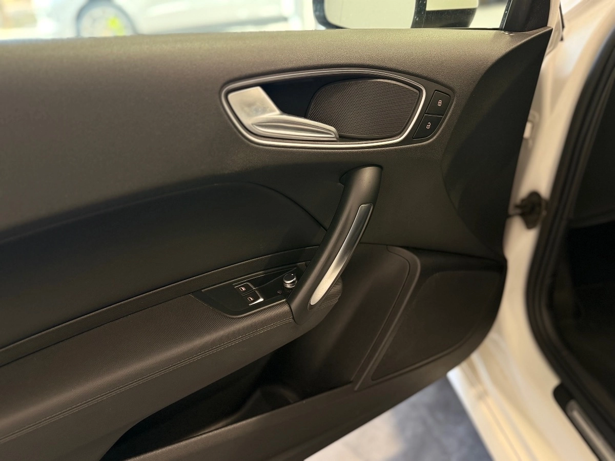 Audi A1 - photo 11
