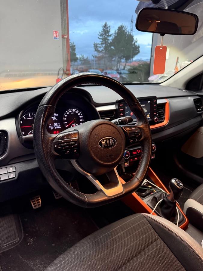 Kia Stonic 1.0 T-GDI 120 DESIGN ISG