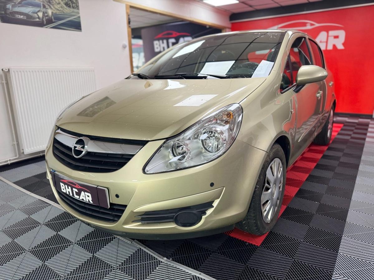 Image: Opel Corsa 1.2 TWINPORT 80 EDITION Boîte Automatique Sièges Chauffants Clim 26.000km