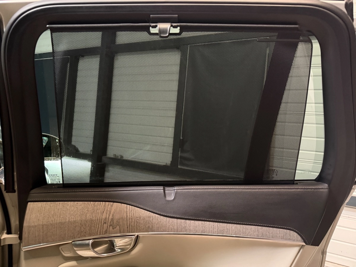 Volvo Xc90 - photo 27