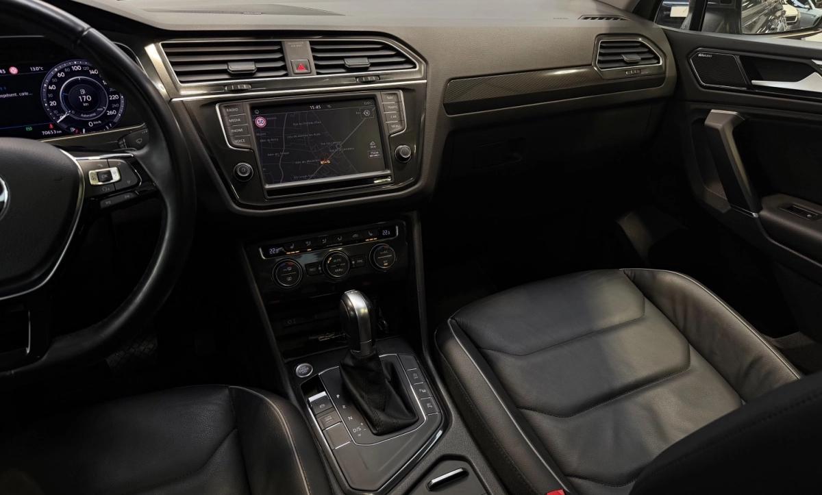 VOLKSWAGEN TIGUAN 2.0L TDi DSG7 150CH - FINITION CARAT EXCLUSIVE - TOIT OUVRANT/CAMERA/SIEGE ELEC