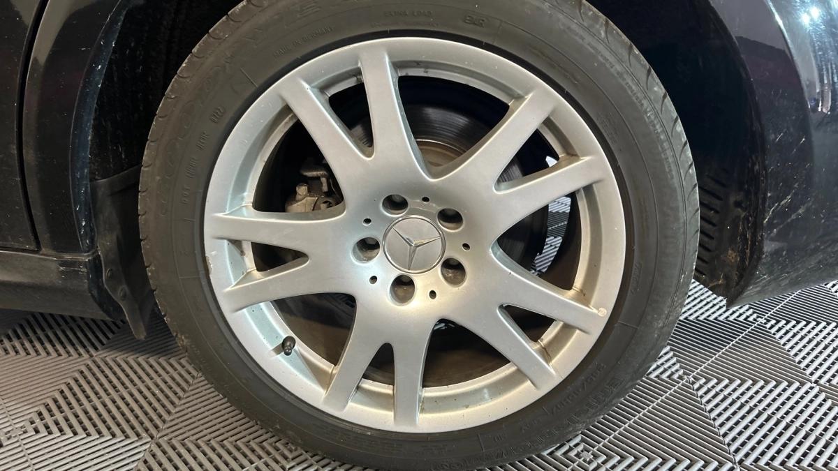 MERCEDES CLS