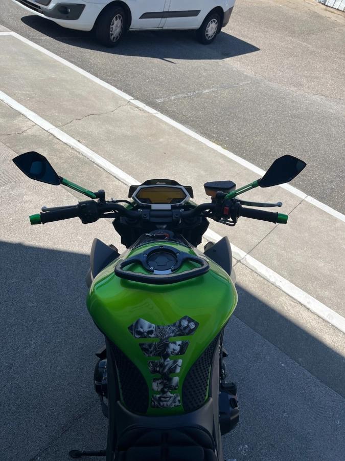KAWASAKI Z1000 Z1000