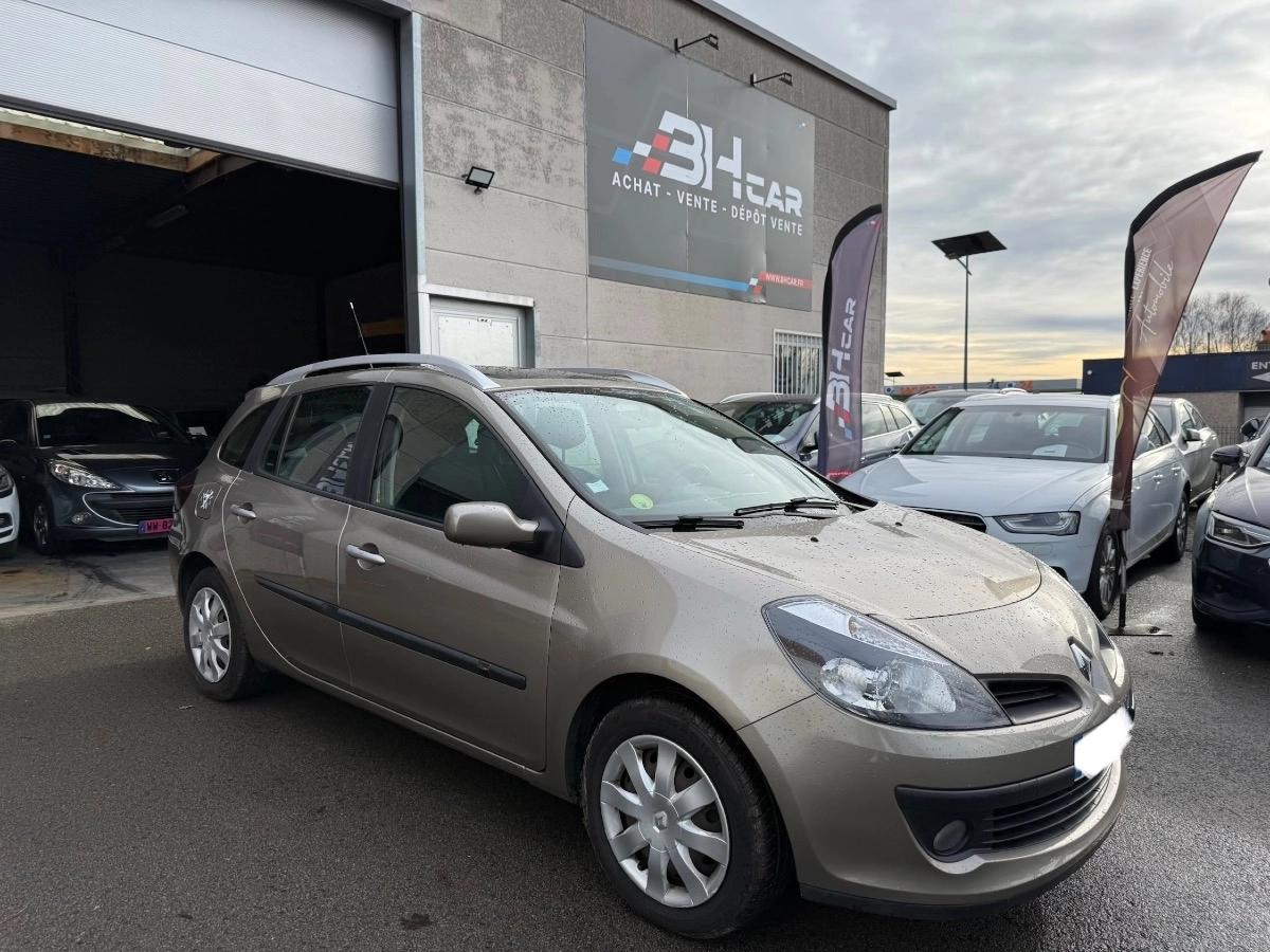 Image: Renault Clio 1.2 TCE 100 EXPRESSION CLIM - ENTRETIEN A JOUR