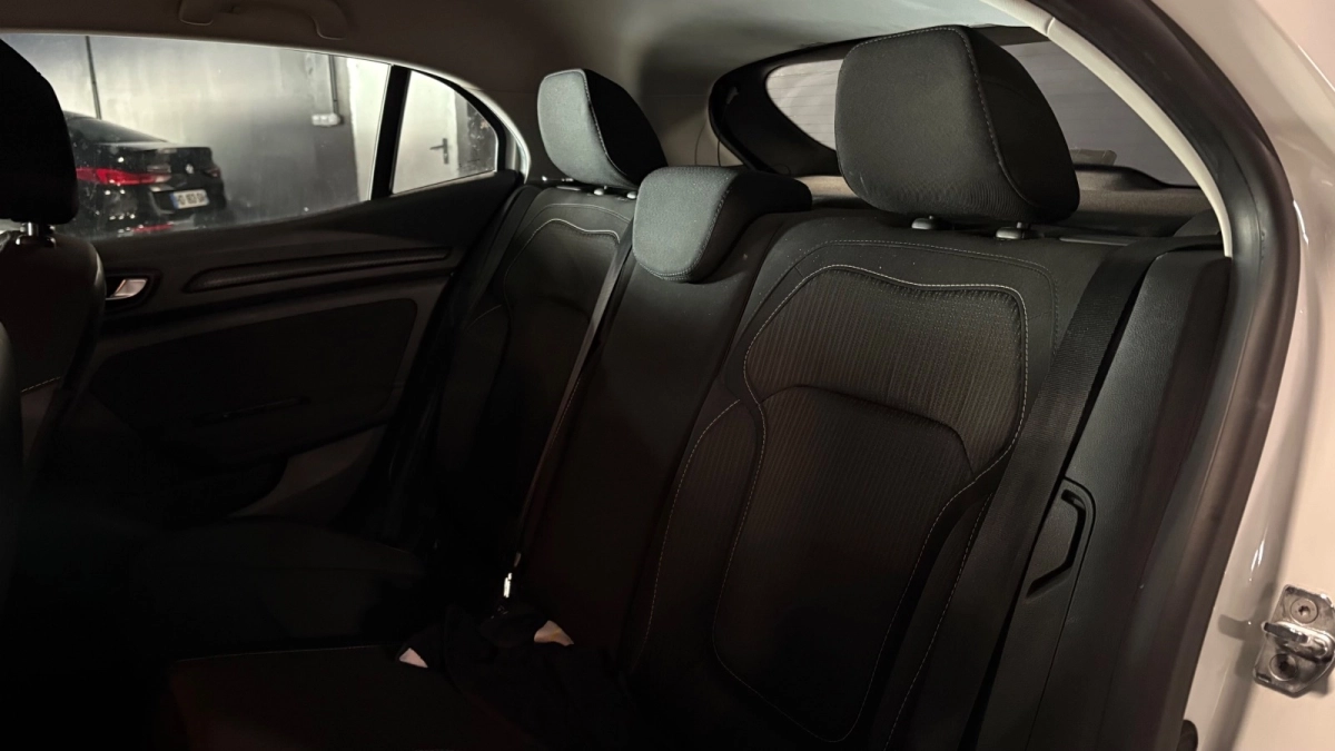 Renault Megane - photo 28