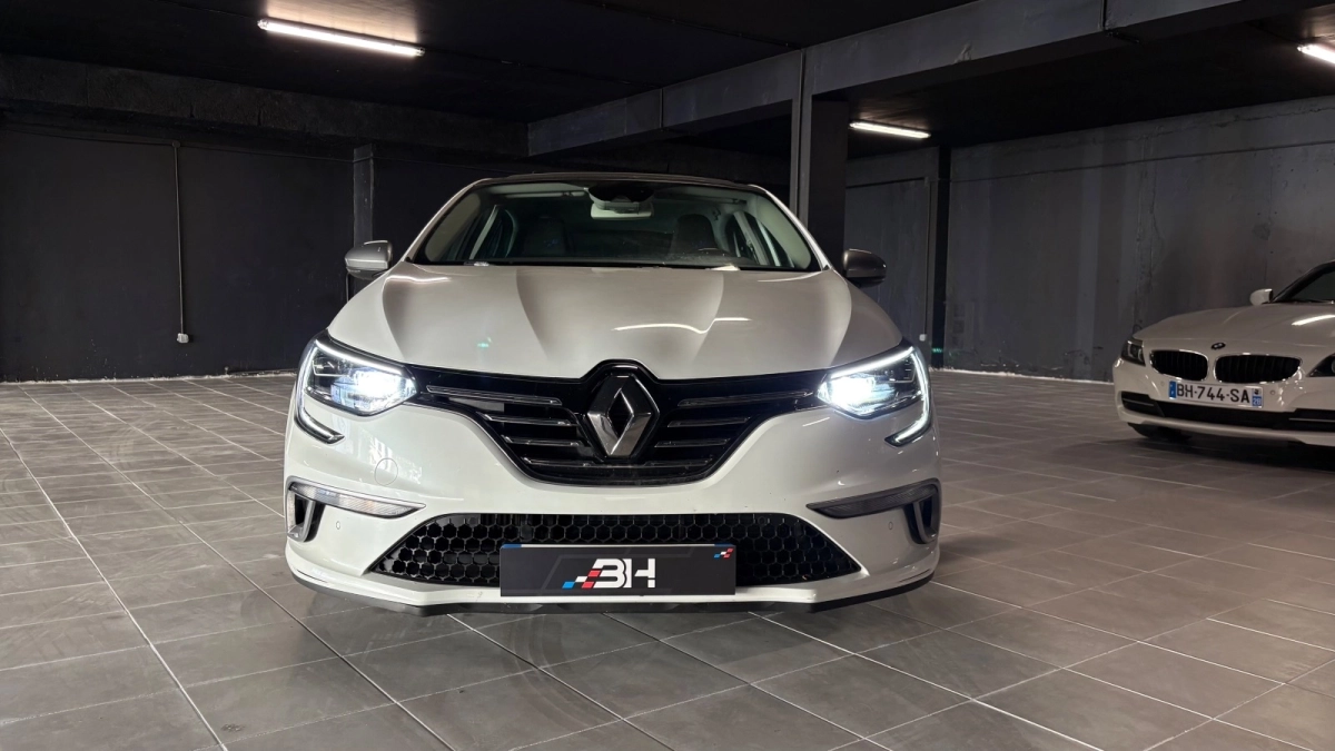 Renault Megane - photo 3