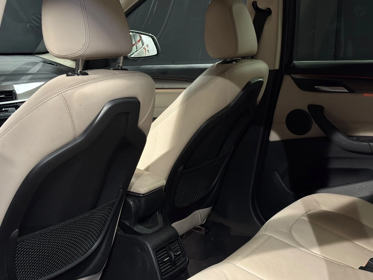Bmw X1 - photo 26