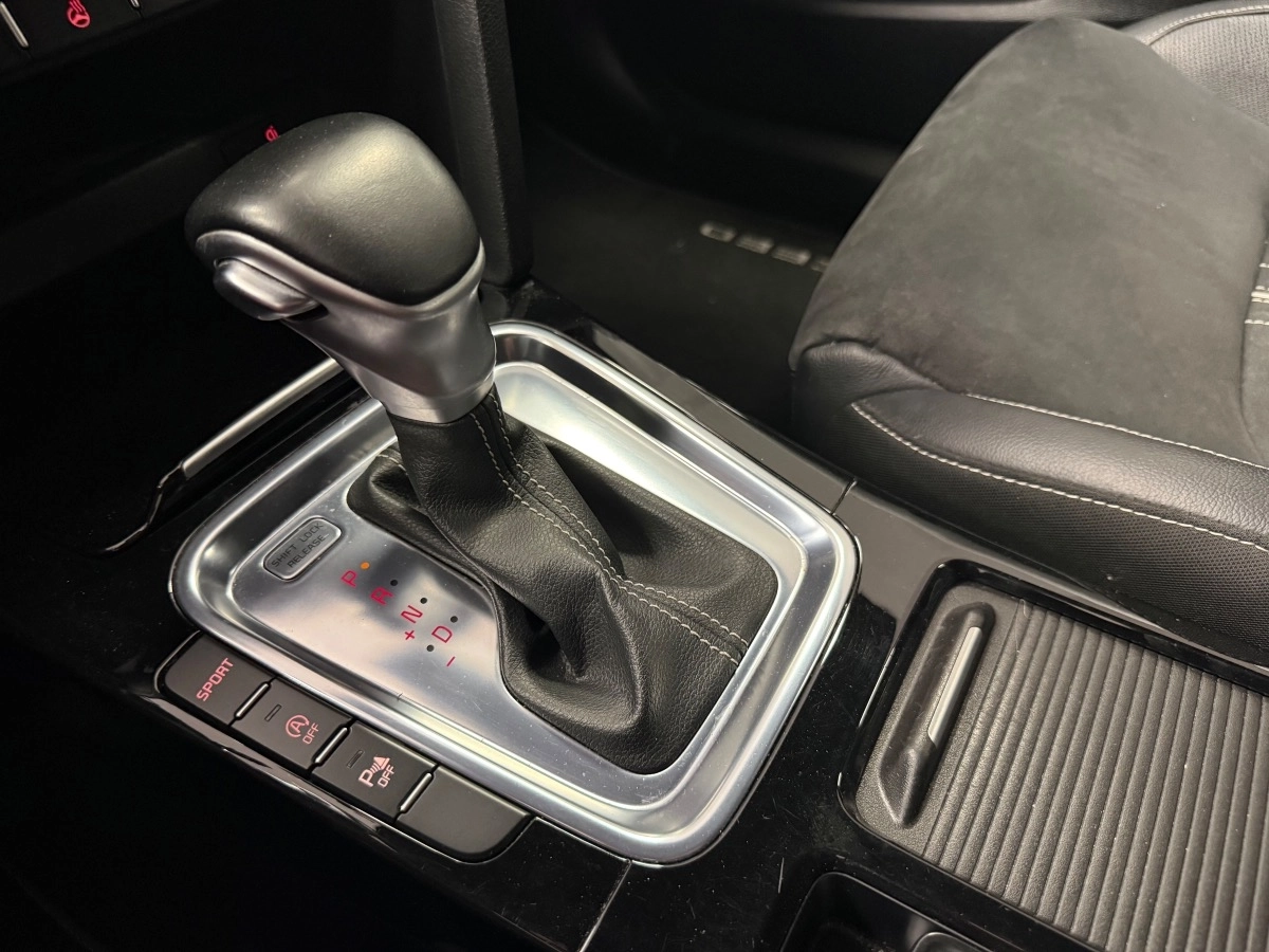 Kia Ceed - photo 25