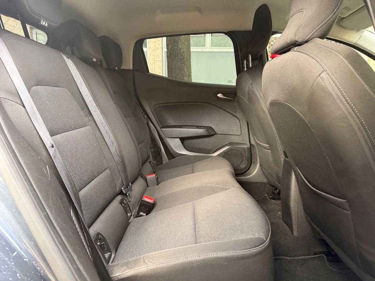 Renault Clio 1.6 E-TECH 140H 90 HYBRID FULL-HYBRID BUSINESS BVA