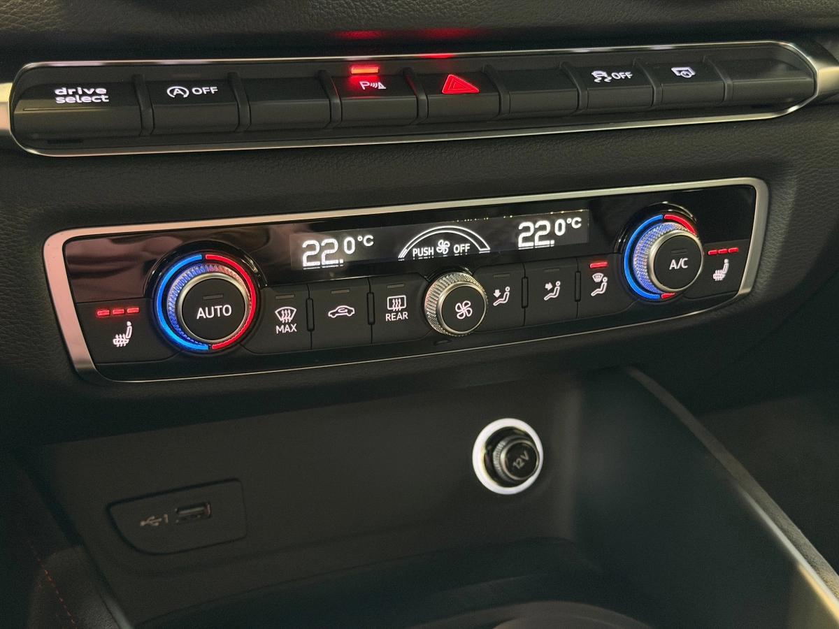 Audi Rs3 SPORTBACK 2.5 TFSI 400 QUATTRO S-TRONIC BVA