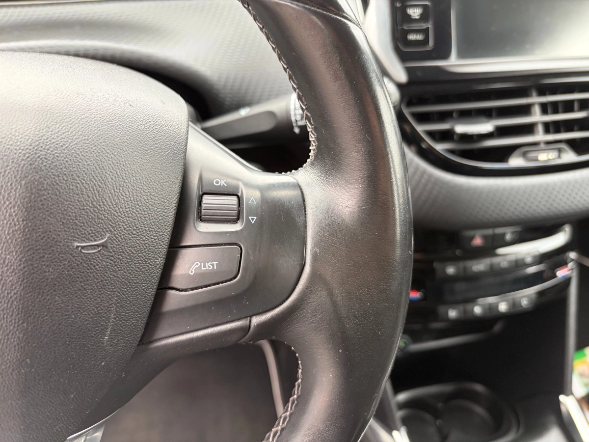 Peugeot 2008 - photo 18