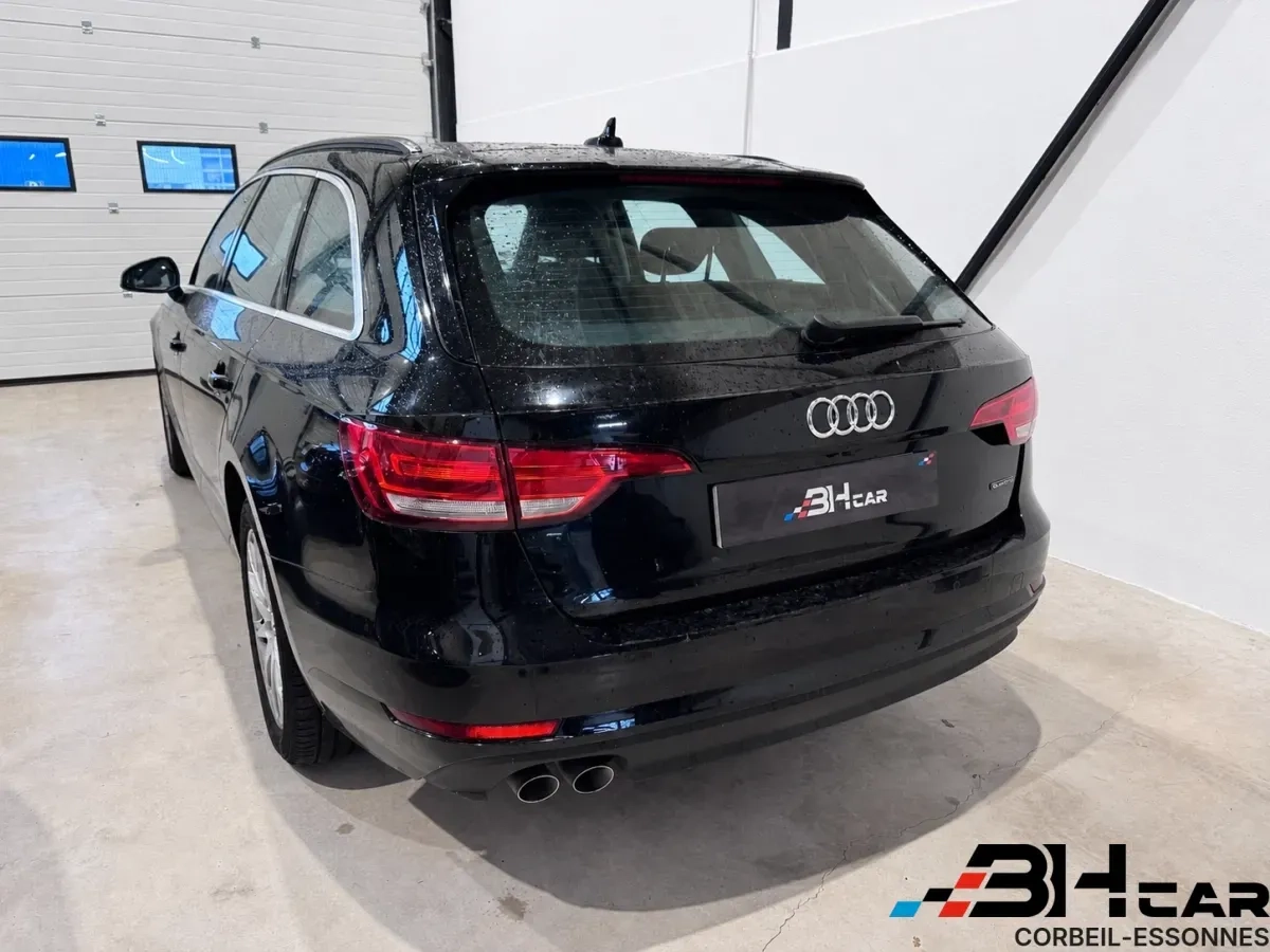 Audi A4 - photo 2