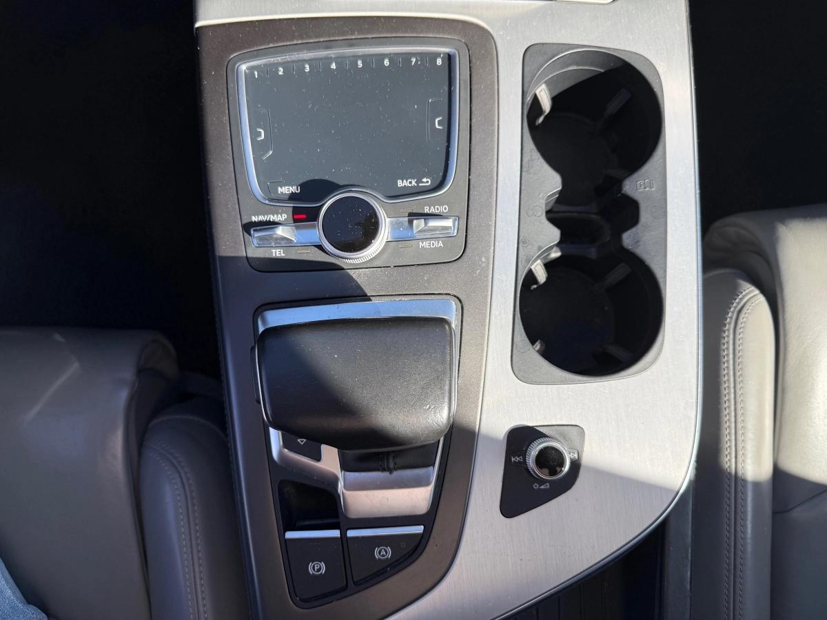 Audi Q7 3.0 TDI 270 CLEAN-DIESEL AMBITION LUXE QUATTRO TIPTRONIC BVA