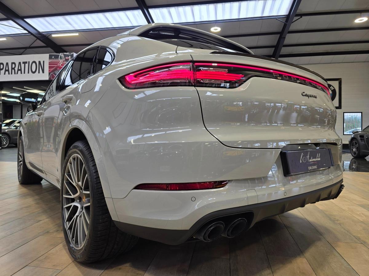 PORSCHE CAYENNE 3.0 V6 462 PLATINIUM EDITION
