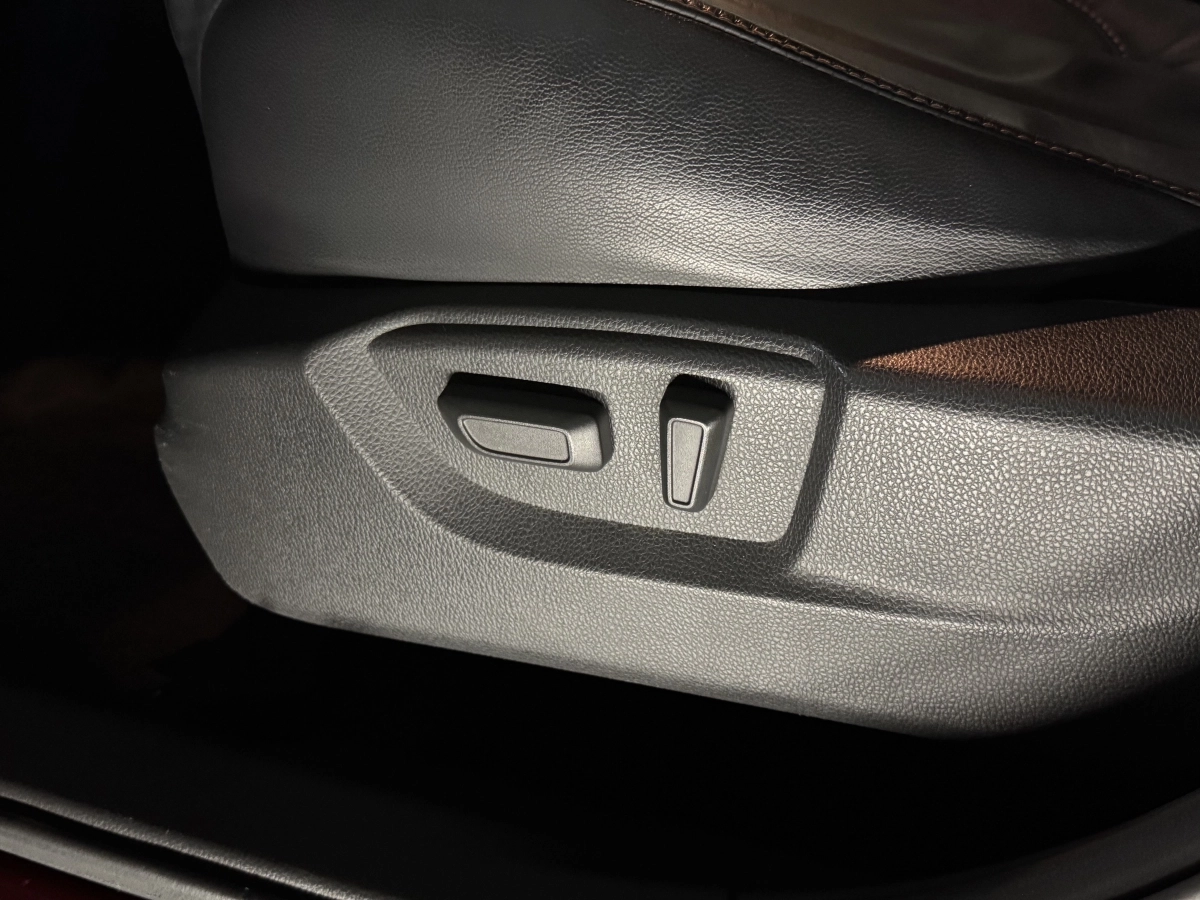 Mitsubishi Eclipse Cross - photo 11