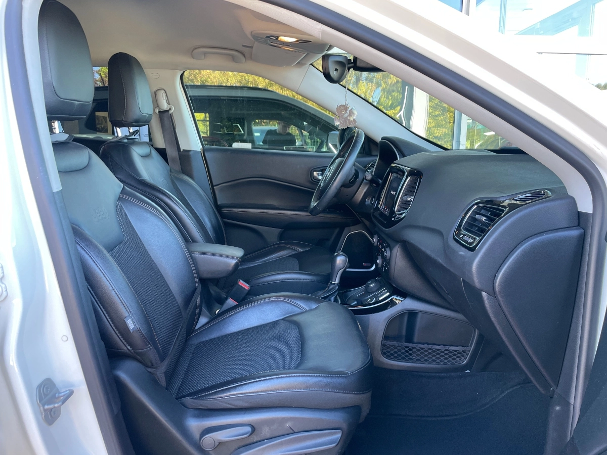 Jeep Compass - photo 11