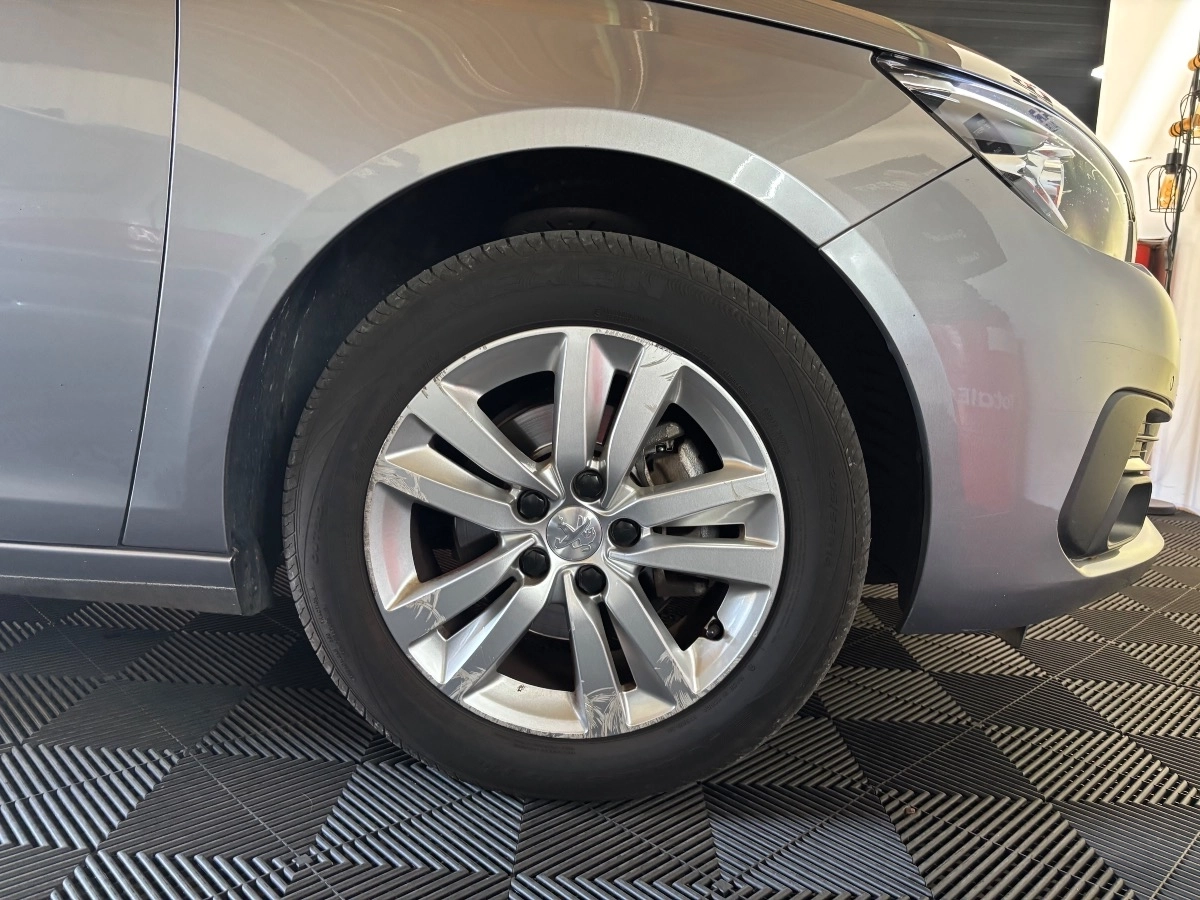 Peugeot 308 - photo 19