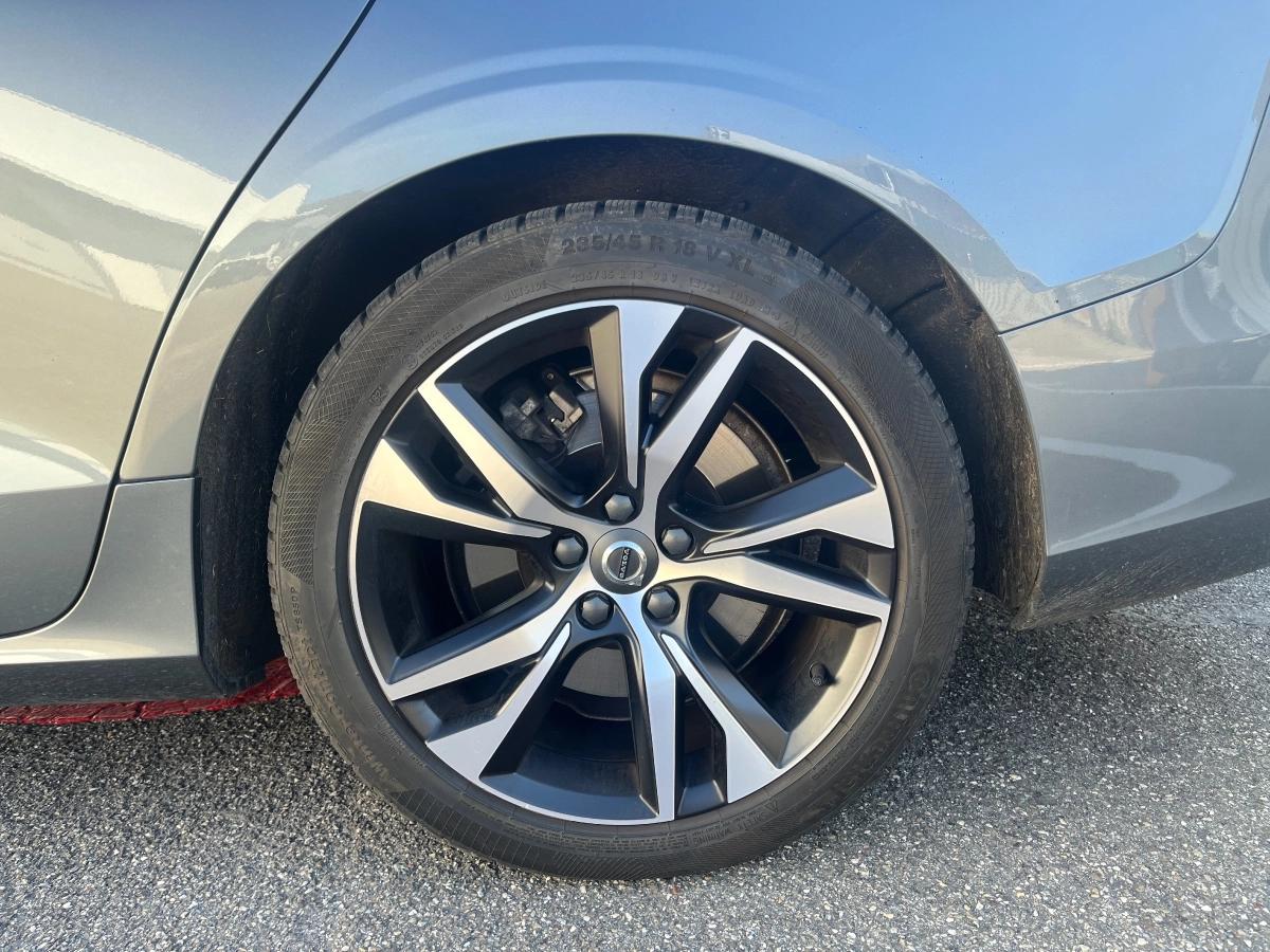 Volvo V60 2.0 T6 340H 255 TWIN-ENGINE PHEV HYBRID R-DESIGN AWD GEARTRONIC BVA