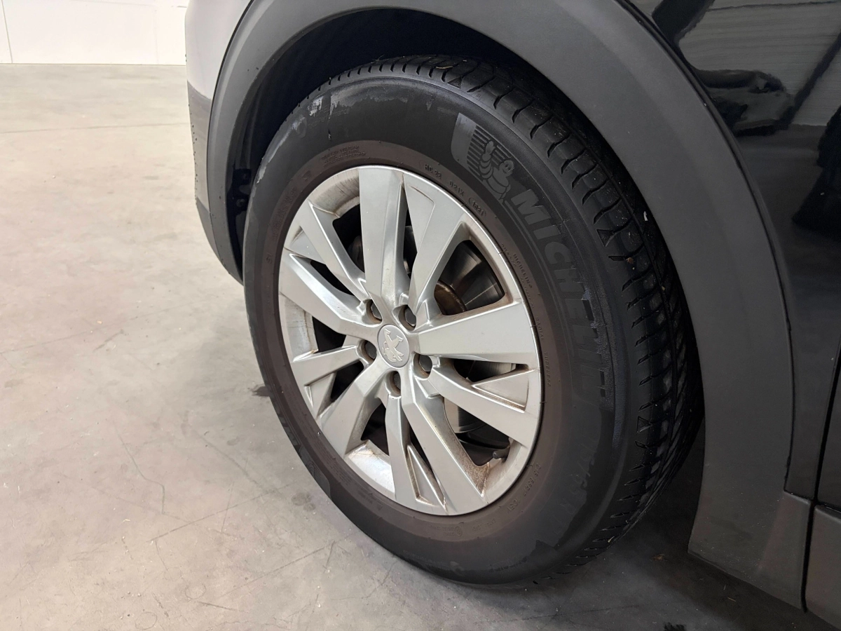 Peugeot 3008 - photo 9