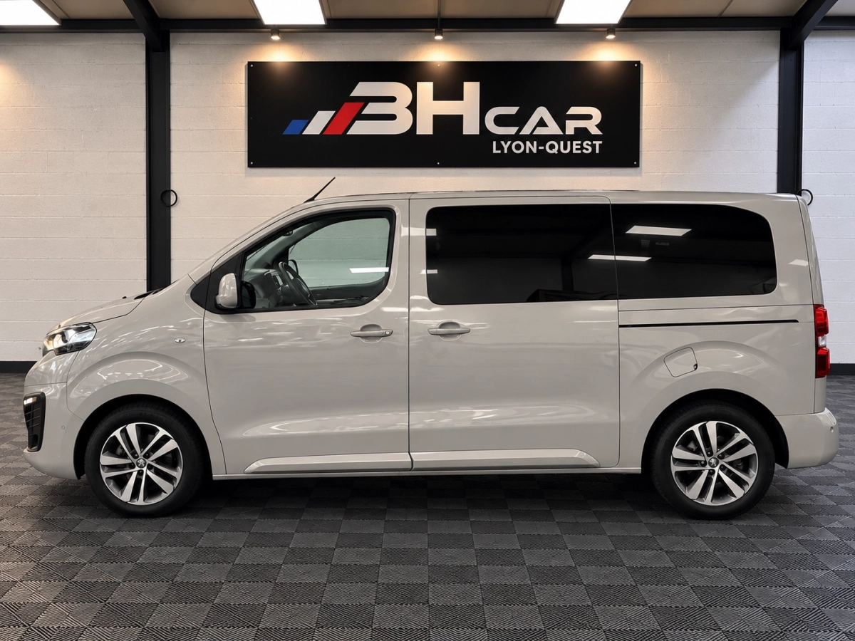 Peugeot Traveller - photo 2