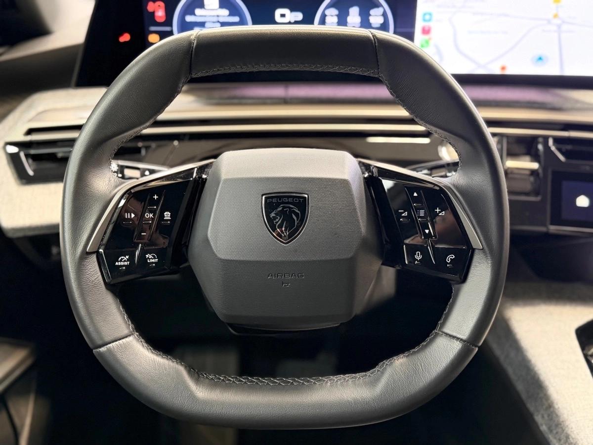 PEUGEOT 3008 1.2 HYBRID E-DSC6 136CH - FINITION ALLURE - 1ERE MAIN - TVA RECUPERABLE