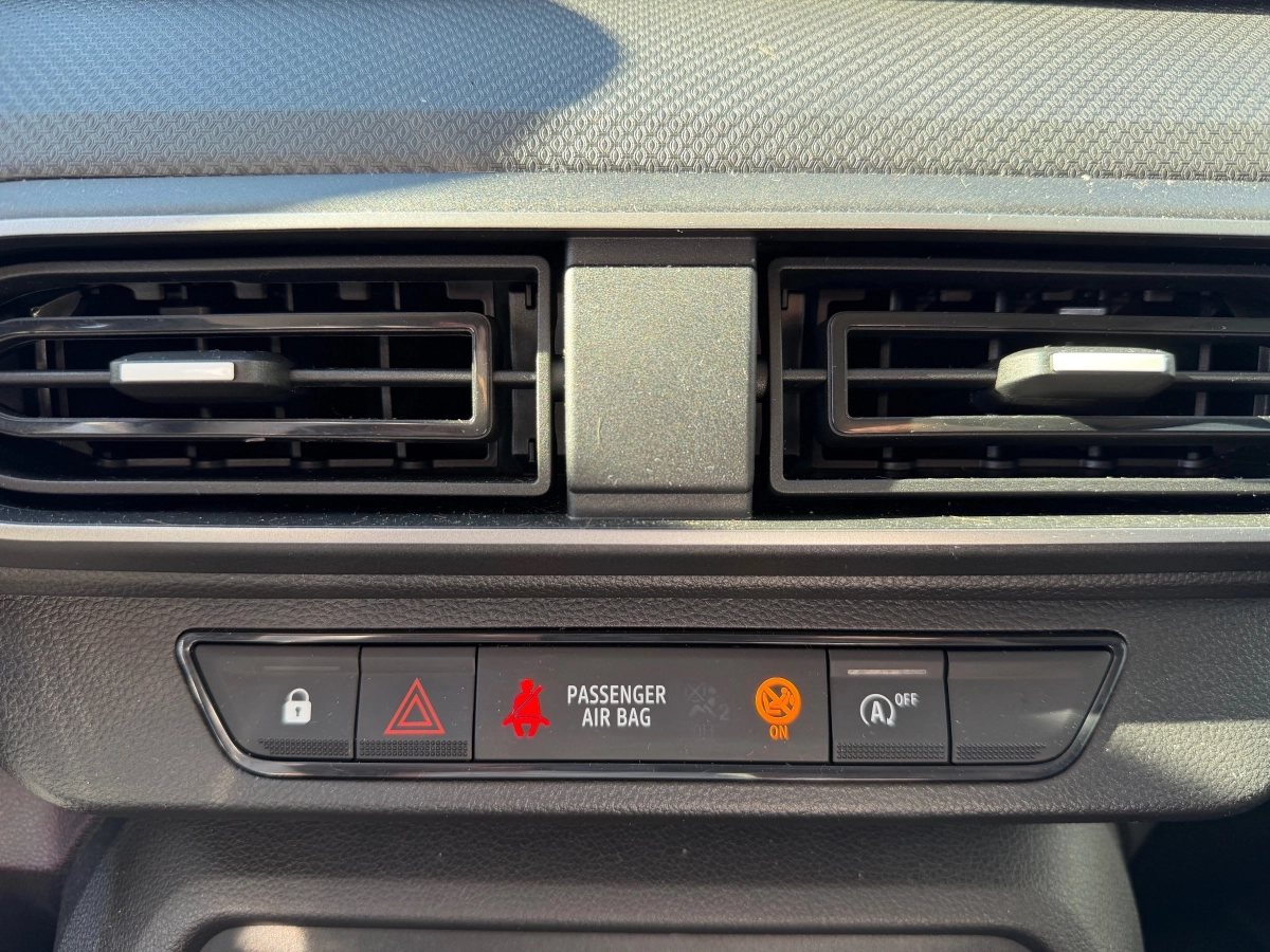 Dacia Sandero - photo 14