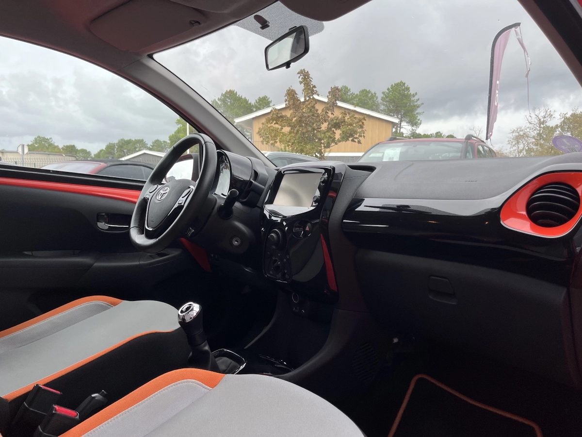 Toyota Aygo - photo 8