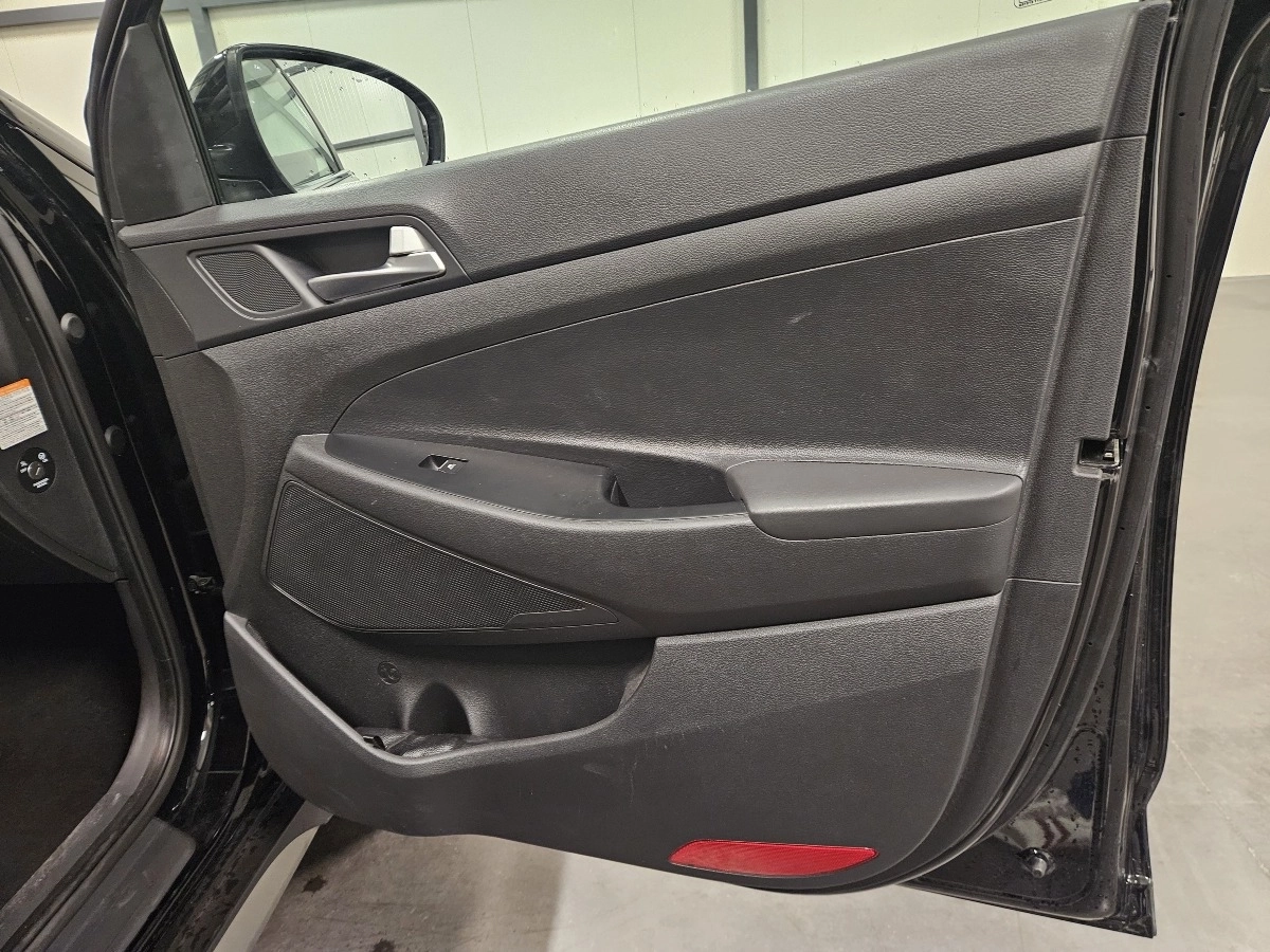 Hyundai Tucson - photo 31