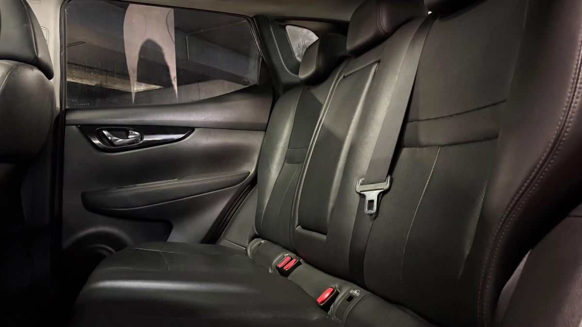 Nissan Qashqai - photo 13