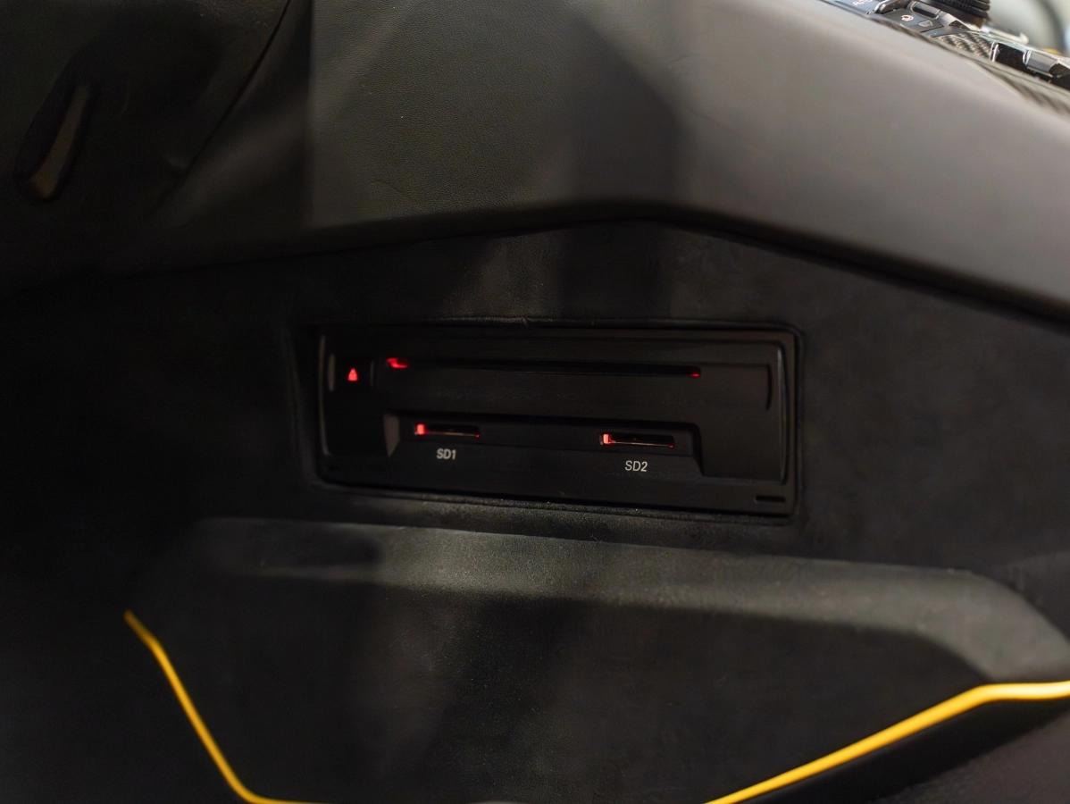 Lamborghini Aventador ROADSTER LP750-4 6.5 770 SVJ 4WD BVA