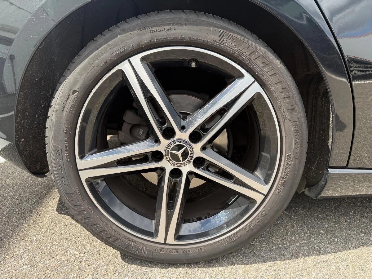 Mercedes Classe A 1.3 180 135 PROGRESSIVE LINE 7G-DCT BVA