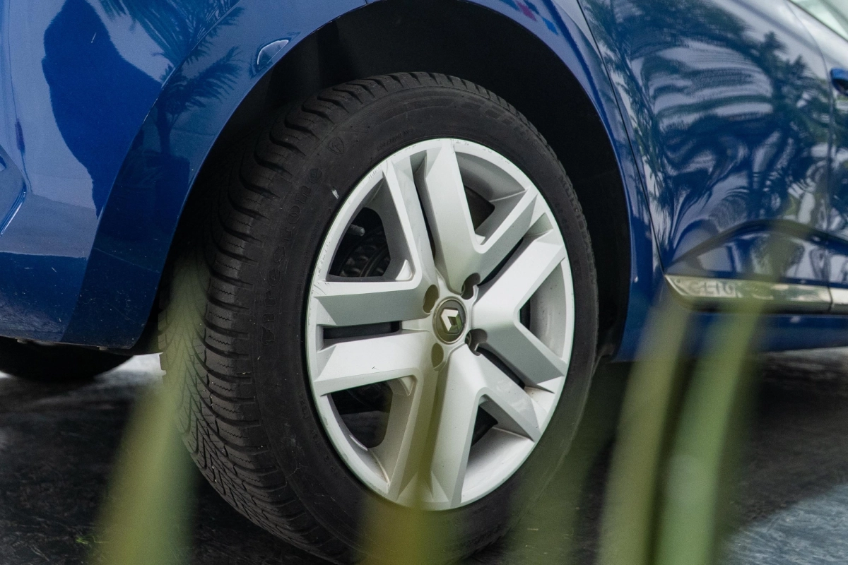 Renault Clio - photo 9