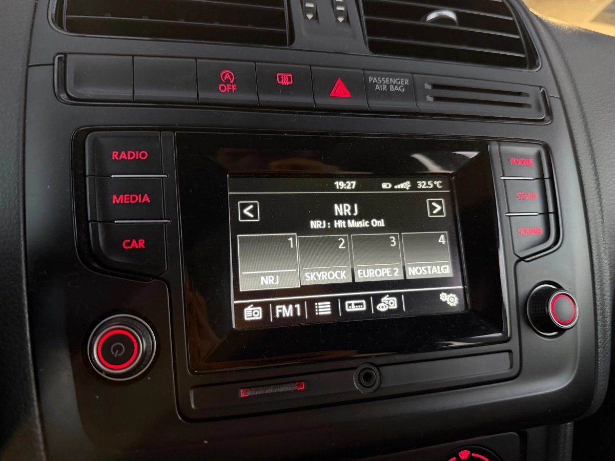 Volkswagen Polo - photo 19