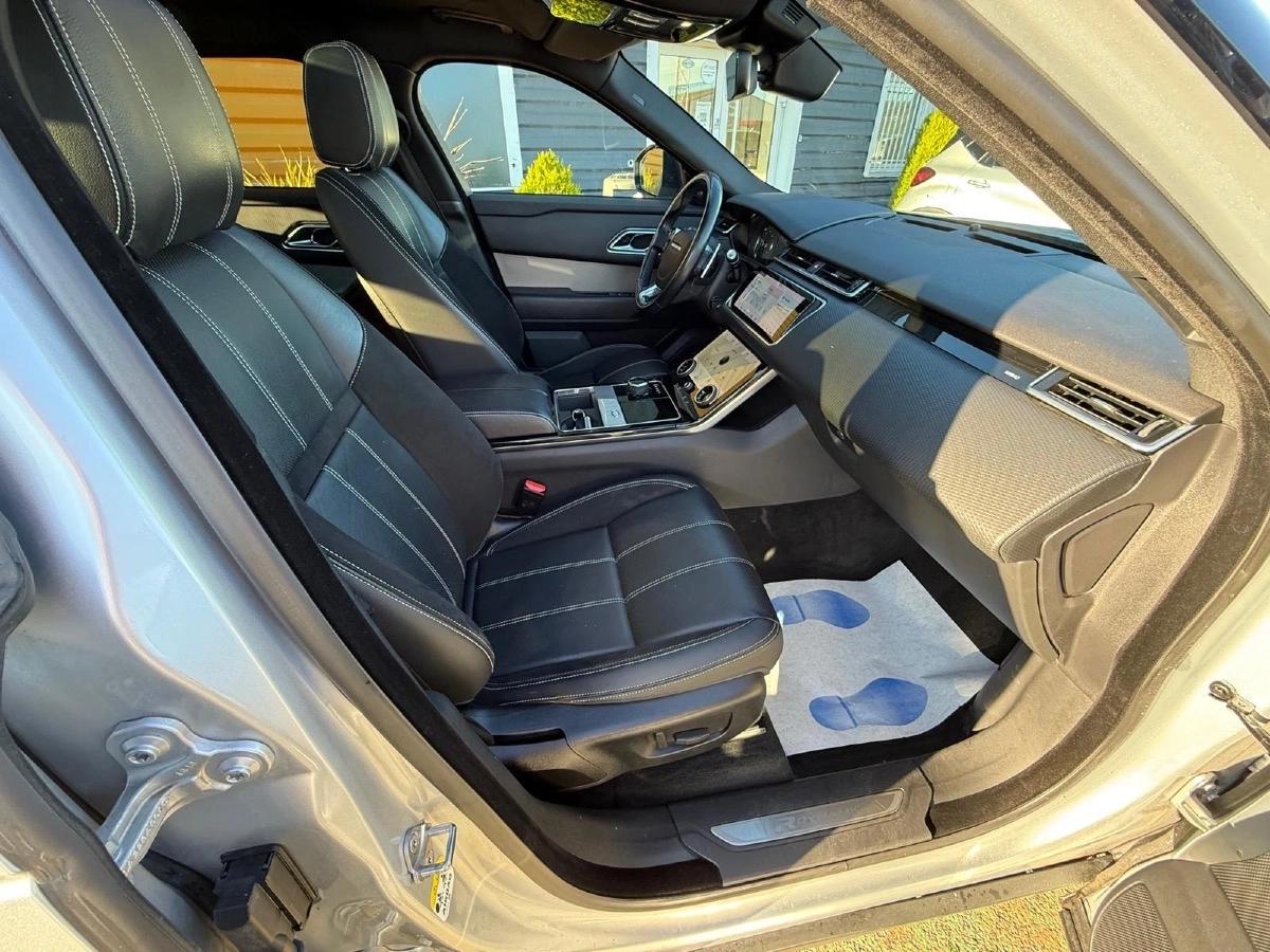 LAND ROVER RANGE ROVER Velar P250 2.0 Si4 4WD 250 CH Boîte automatique