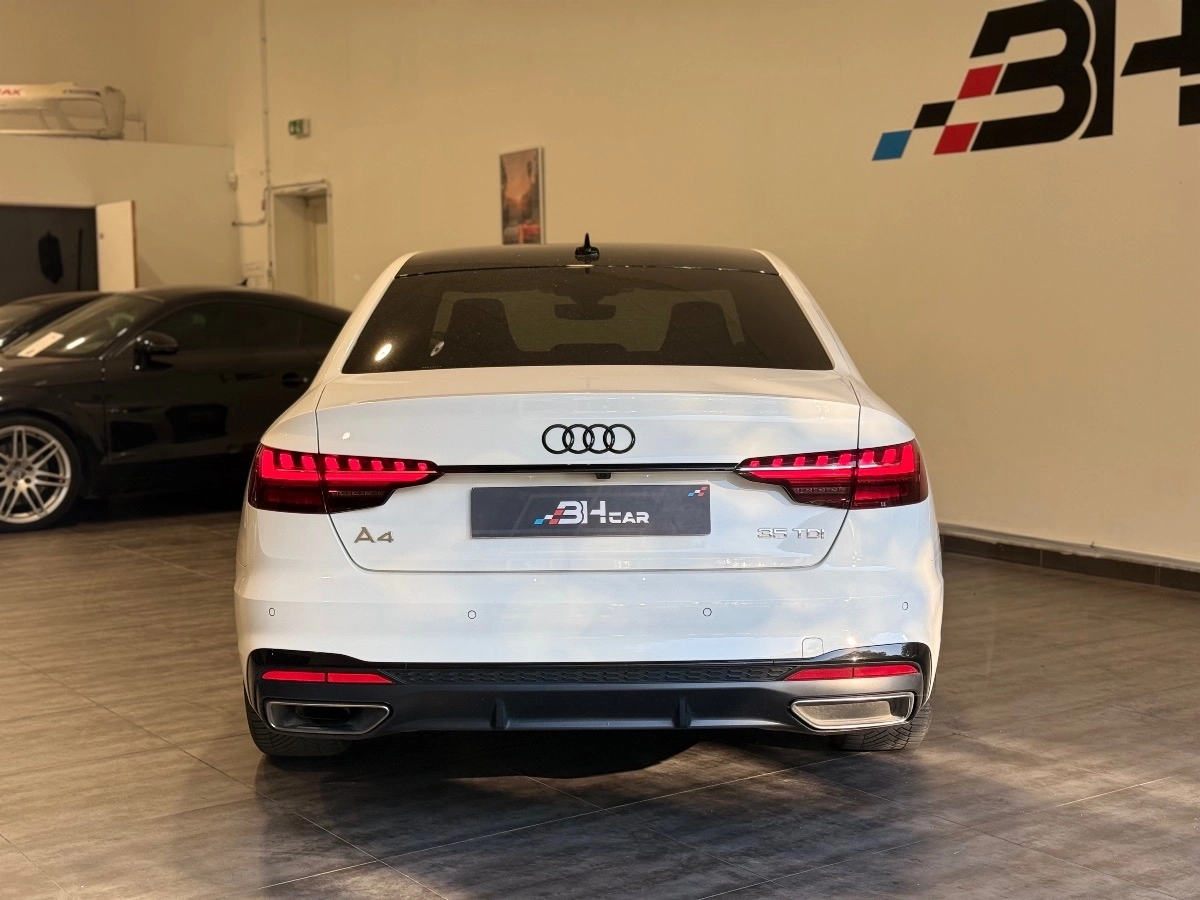 Audi A4 - photo 8