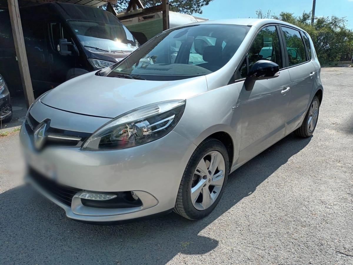 RENAULT Scenic