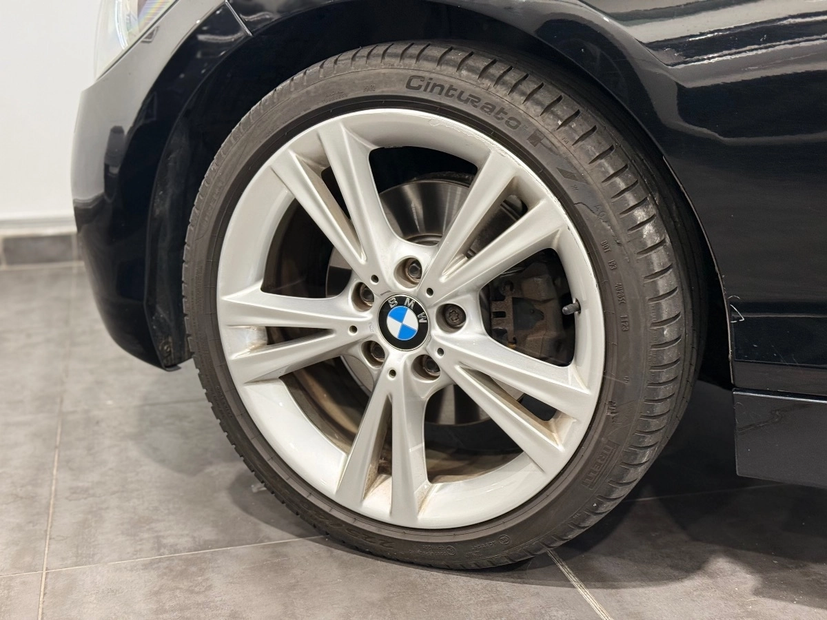 Bmw Serie 1 - photo 27