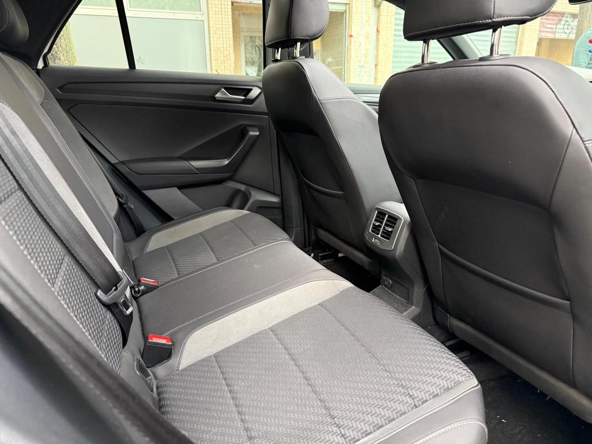 Volkswagen T-roc 1.5 TSI 150 EVO R-LINE DSG BVA