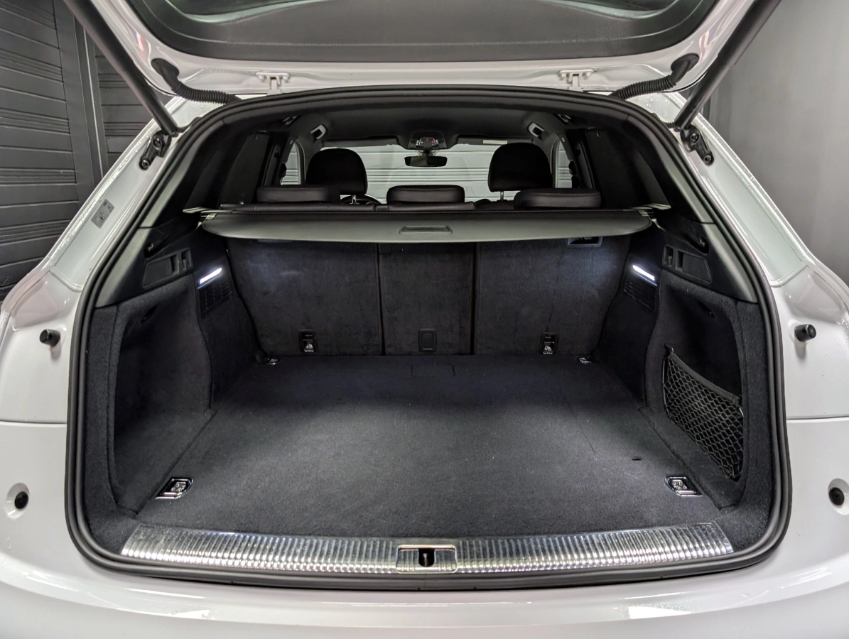 Audi Q5 - photo 13